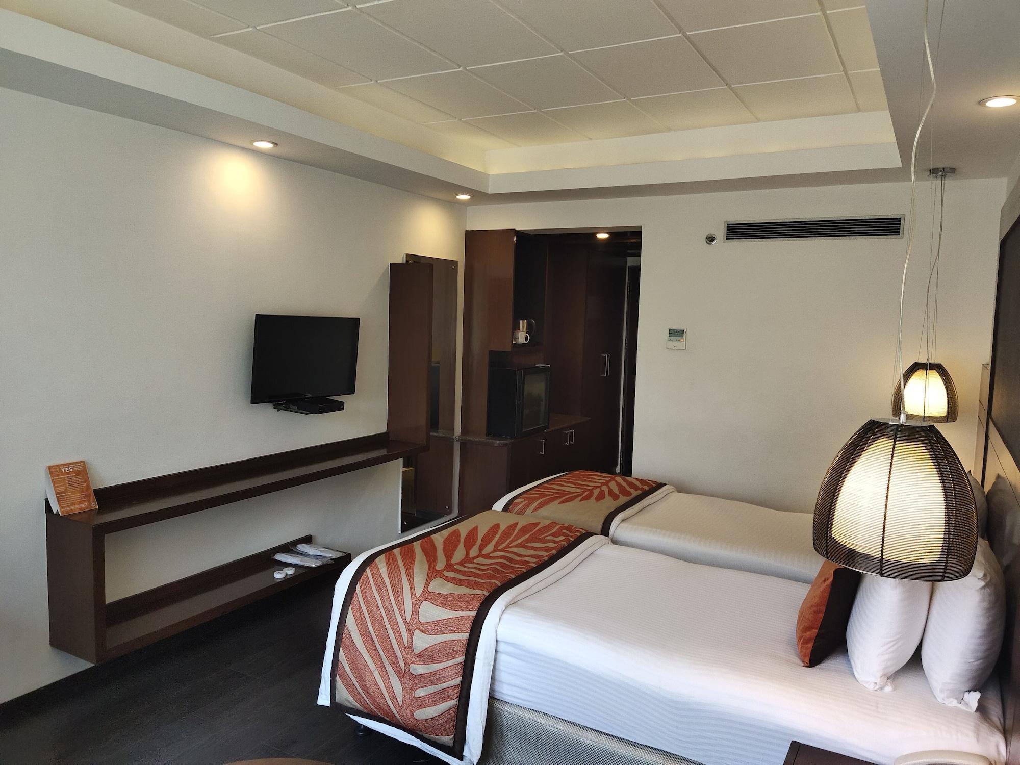 The Cunningham Hotel بنغالور المظهر الخارجي الصورة